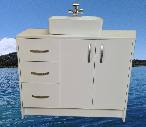 900 3 drawer doors center bowl